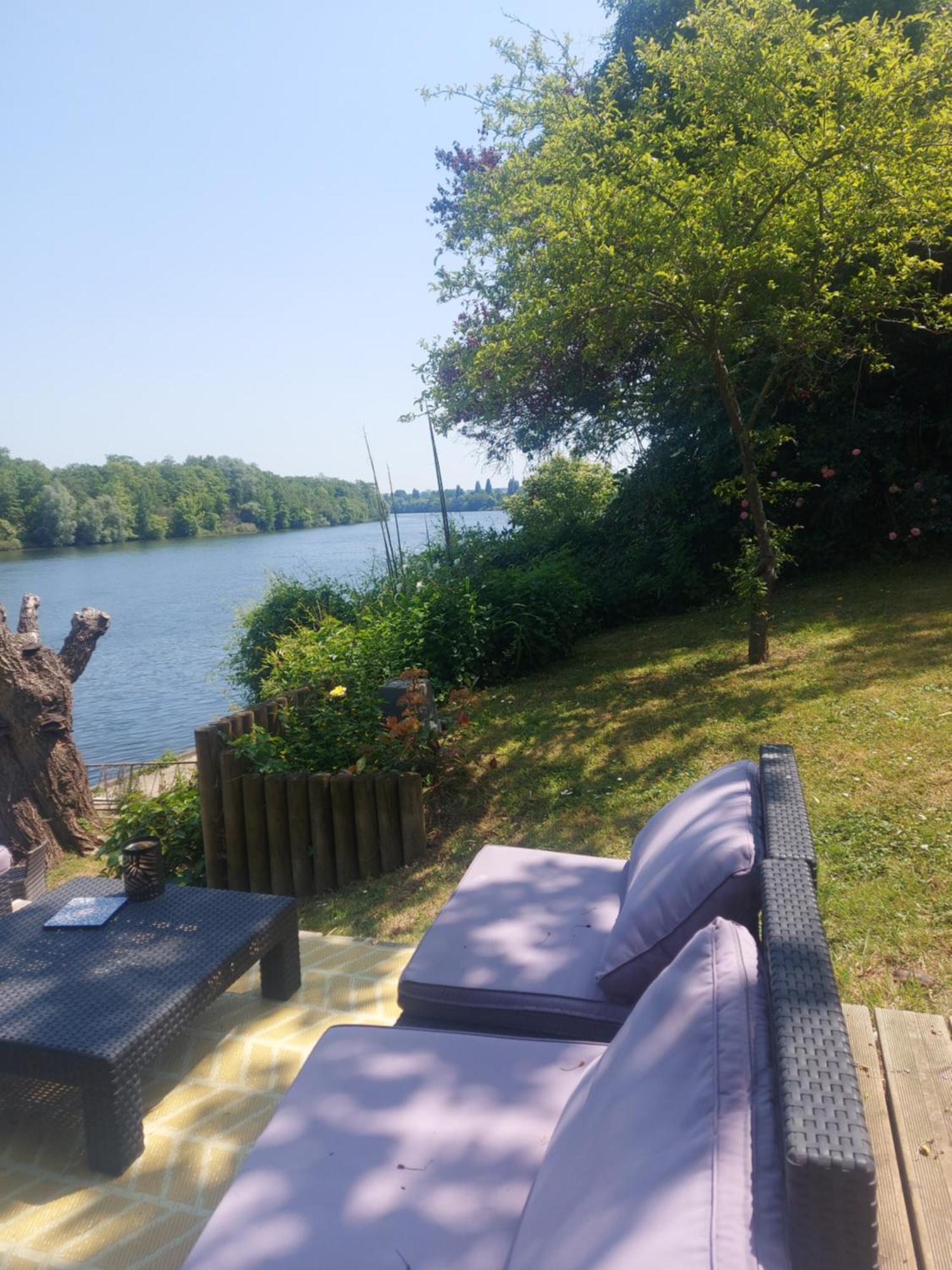 Les Seringats Poissy Kültér fotó